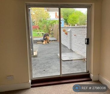 3 bedroom terraced house to rent - Photo 2