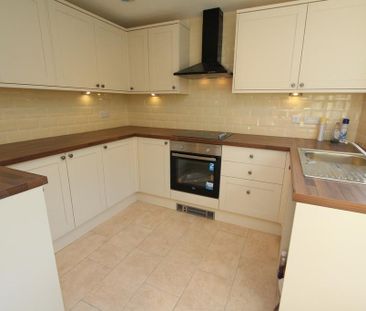 4 bedroom detached house to rent - Photo 1