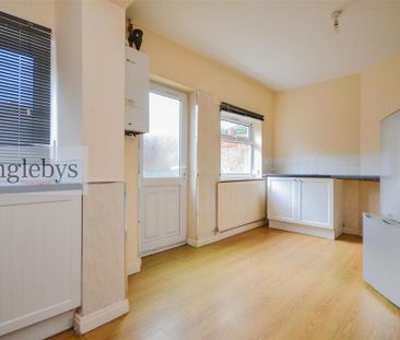 3 bedroom terraced house to rent - Photo 6