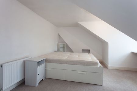 3 Bed Flat, Malvern Road, NW6 - Photo 5