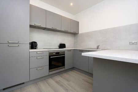 1 bedroom flat to rent - Photo 2