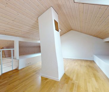 Dachwohnung mit Galerie und Cheminée sucht Nachmieter per sofort! - Foto 5