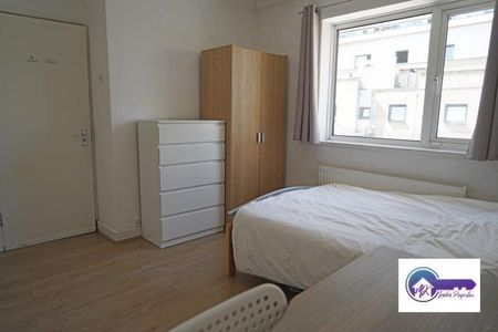 1 Bedroom Room in Flat Share To Rent - Photo 2
