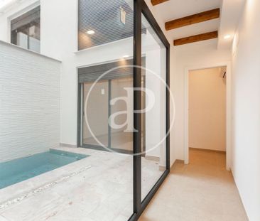 3 bedroom luxury Apartment for rent in Valencia - Photo 5