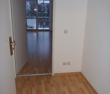 Hübsche 1-Zi-Wohnung mit Laminatboden und Balkon in ruhiger und grüner Lage. - Foto 6