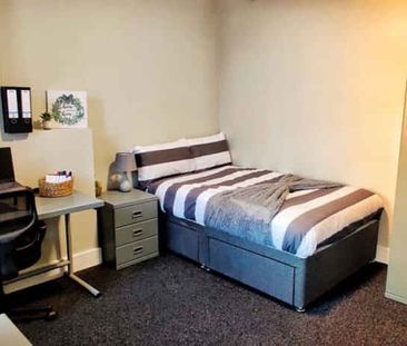 Two Bedroom Apartment - Photo 4