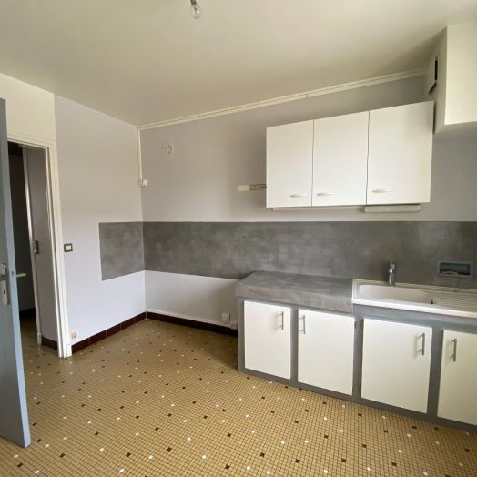 BEL APPARTEMENT T3 RENOVE - Photo 1