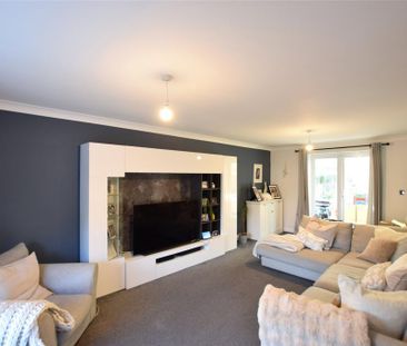 5 bedroom detached house to rent - Photo 1