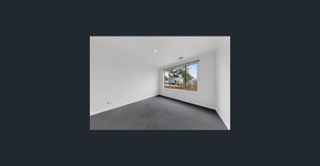 Brand New Three Bedroom Family Home - Photo 3