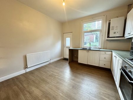 Upper Valley Road, Meersbrook, Sheffield, S8 9HB - Photo 2