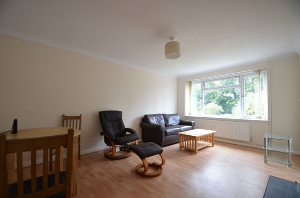 2 bedroom Maisonette to rent - Photo 1