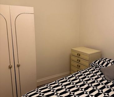 Room in a Shared House, Quantock Road Bedminster Windmill Hi, BS3 - Photo 5