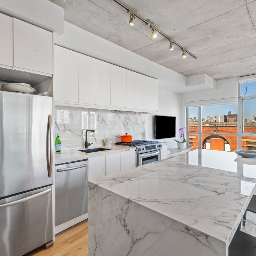 For Lease - 2 Gladstone Avenue Unit# 606, Toronto, Ontario - Photo 1