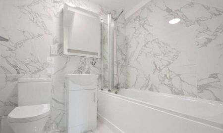 16-22 Hermitage Lane, South Norwood, SE25 5HH - Photo 3