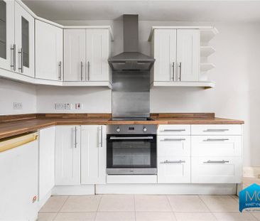 3 bedroom maisonette to rent - Photo 6