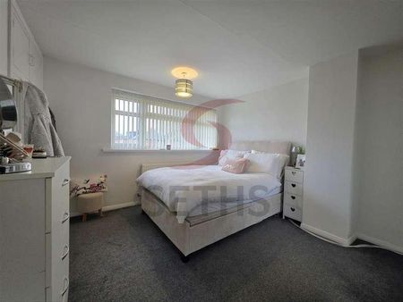 Huntsmans Way, Rushey Mead, Leicester, LE4 - Photo 3