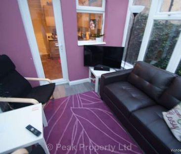 5 bedroom property to rent in Southend On Sea - Photo 1