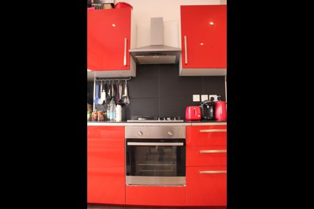 Room in a Shared Flat, Salusbury Road, NW6 - Photo 3