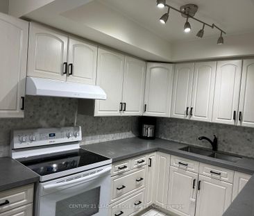 802 195 Wynford Drive - Photo 3