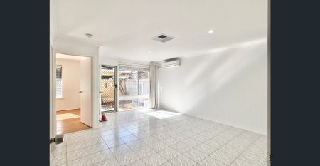 Well Presented 3 Bedroom Duplex - Photo 2