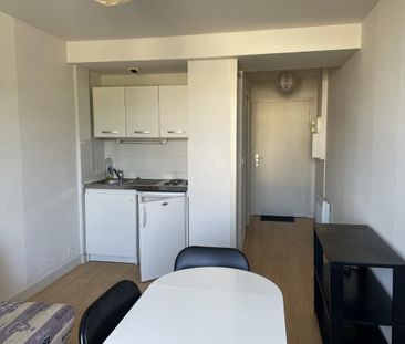 Location Appartement 1 pièce Meublé 19m² BLOIS 41000 - Photo 2