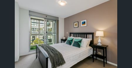 Surry Hills Hideaway: Convenient city living - Photo 2