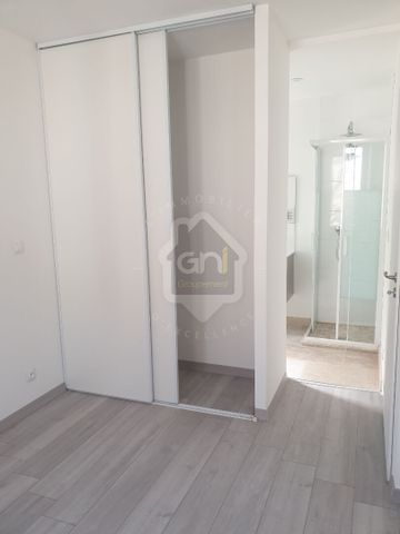 Location appartement 28.62 m², Maillane 13910 Bouches-du-Rhône - Photo 3