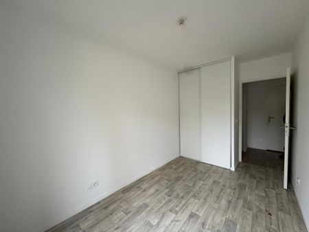 Location Appartement 3 pièces 54m² DAMMARIE LES LYS 77190 - Photo 2