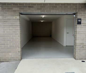 18/4 Bousloff Street, Whitlam ACT 2611 - House For Rent | Domain - Photo 6