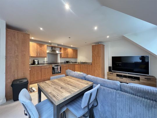 2 Bedroom Apartment - First Floor - Photo 1