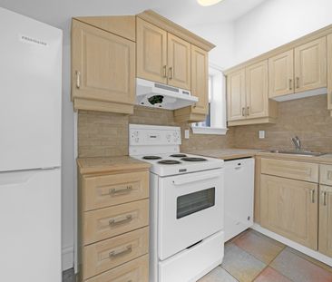 For Lease - 12 Foxbar Road Unit# 3, Toronto, Ontario - Photo 4