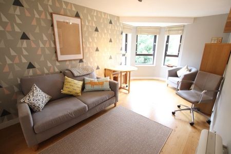 Overnewton Square, Yorkhill - Photo 3
