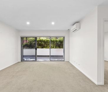 Ground floor 2 bedroom apartment - Photo 5