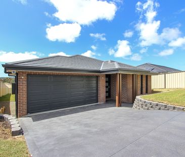 Large Family Home - Photo 2