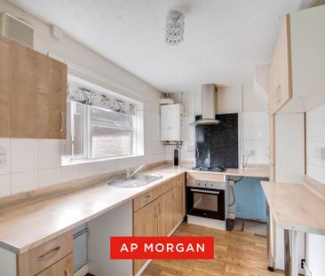 2 bedroom semi-detached house to rent - Photo 5