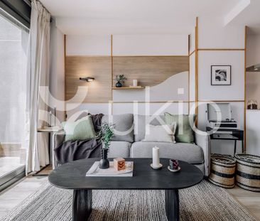 2 room luxury Apartment for rent in Madrid, Spain - Photo 4