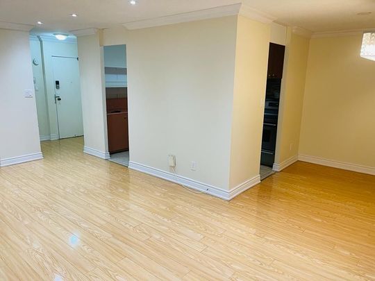 For Lease - 3025 The Credit Woodlands Road Unit# 330, Mississauga, Ontario - Photo 1