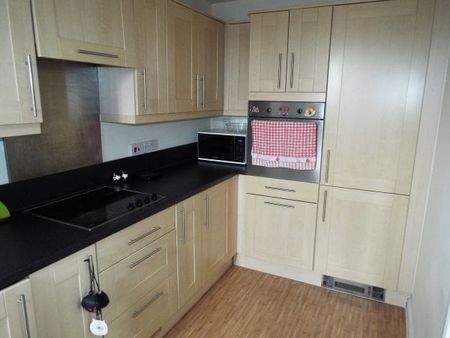 Castle Way, Central - Photo 3