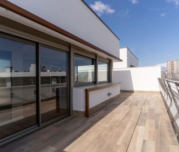 4 room luxury House for rent in Sabadell, Catalonia - Photo 3