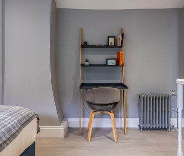 3 bedroom house to rent Little Western Street, Hove, East Sussex, BN3 - Photo 3