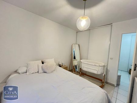 Location Appartement 2 pièces 43m² EYSINES 33320 - Photo 2