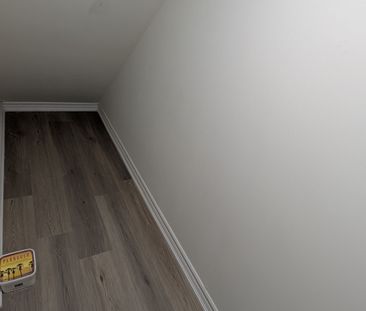 For Lease - 27 Vickery Street, Whitby, Ontario - Photo 5