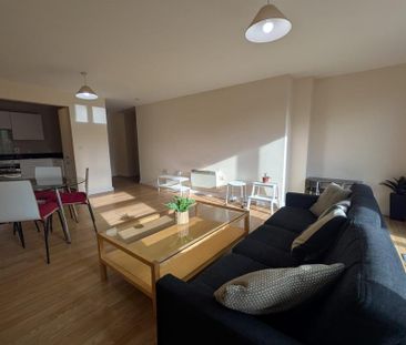 2 bedroom apartment to rent - Photo 3