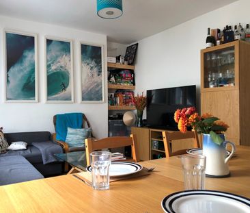 2 Bed Maisonette, Lower Market Street, BN3 - Photo 1