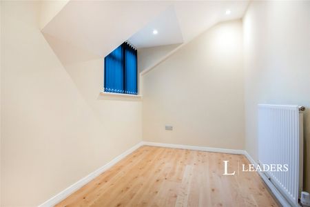 3 bedroom maisonette to rent Hitchin Road, Shefford, Bedfordshire, SG17 - Photo 4