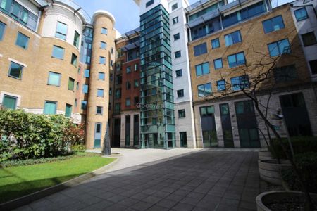 City South, City Road East, Southern Gateway - Photo 4