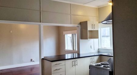 3 bedroom available for rent in Mangere - Photo 4