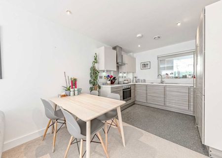 Freda Street - Photo 4