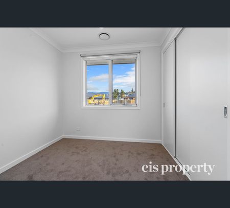 1 Nortonville Way, Austins Ferry, Tas 7011 - Photo 2