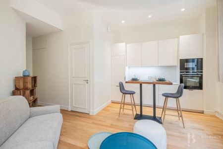 Rental Apartment Paris 16th Muette - Photo 2